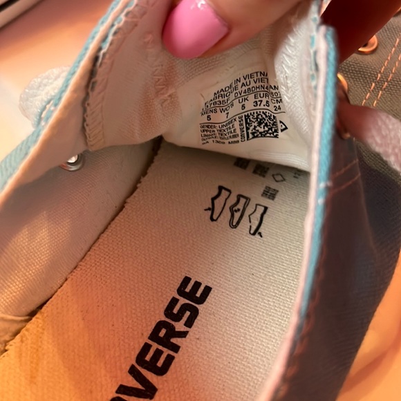 Blue Converse - Picture 3 of 4